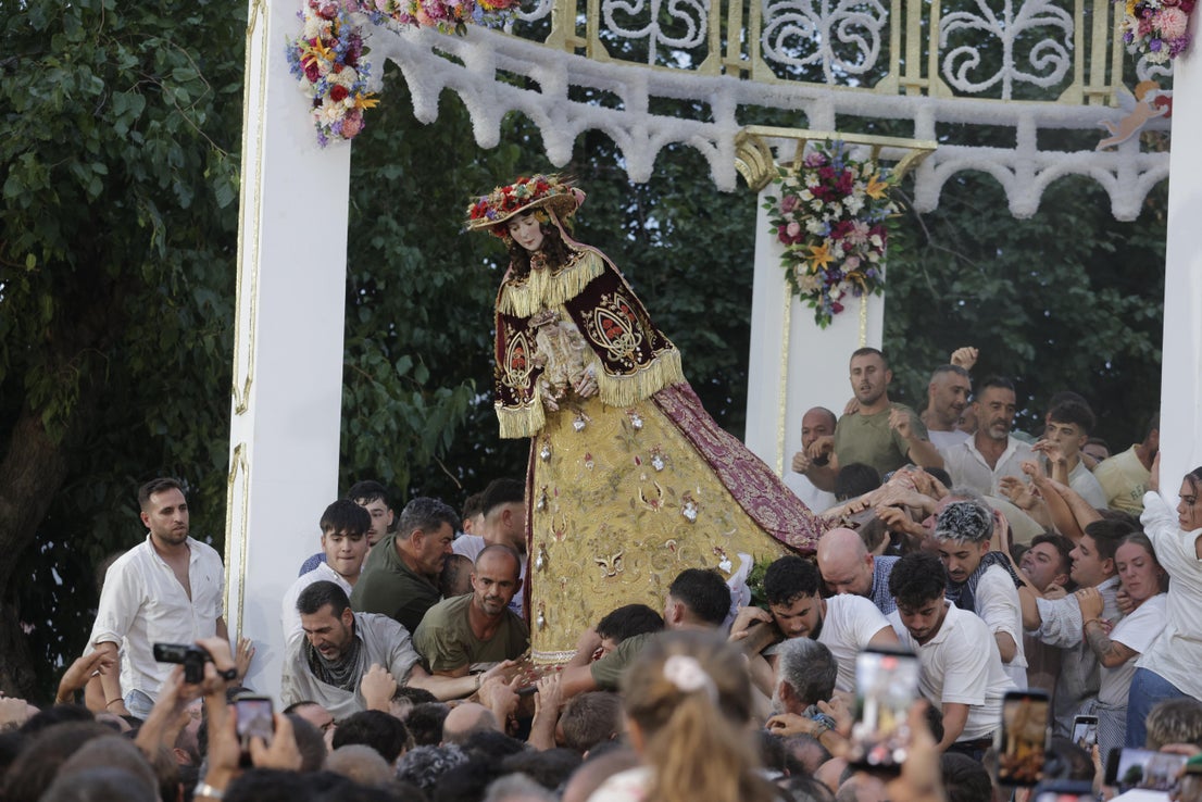 Así ha sido la llegada a Almonte de la Virgen del Rocío