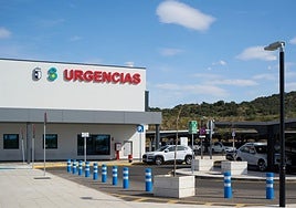 Hospitalizada una niña de 3 años tras ser encontrada inconsciente en una piscina de El Casar de Escalona