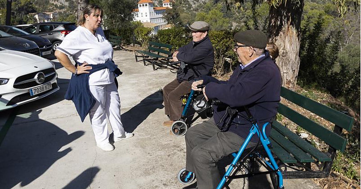 La sociedad valenciana envejece: los séniors crecen diez veces más que la población activa
