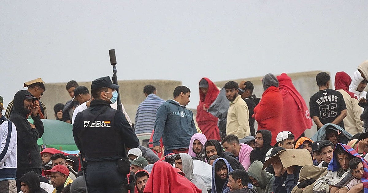 Detenido otro inmigrante en Ceuta por agredir a tres policías que le pillaron consumiendo droga