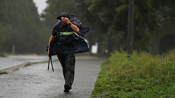 Pontevedra y La Coruña activan la alerta amarilla por fuertes lluvias durante la madrugada del jueves