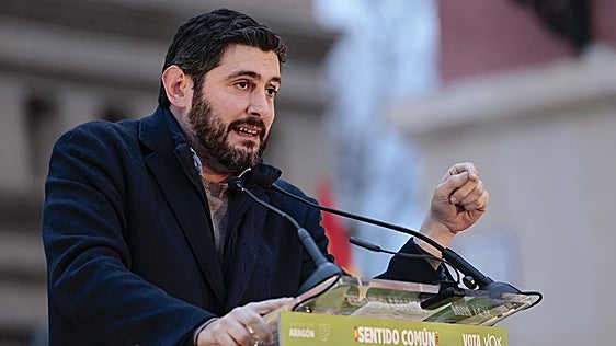 Los consejeros de Vox plantan a Sira Rego e impugnarán cada expediente de reparto de menores inmigrantes que proceda de Ceuta