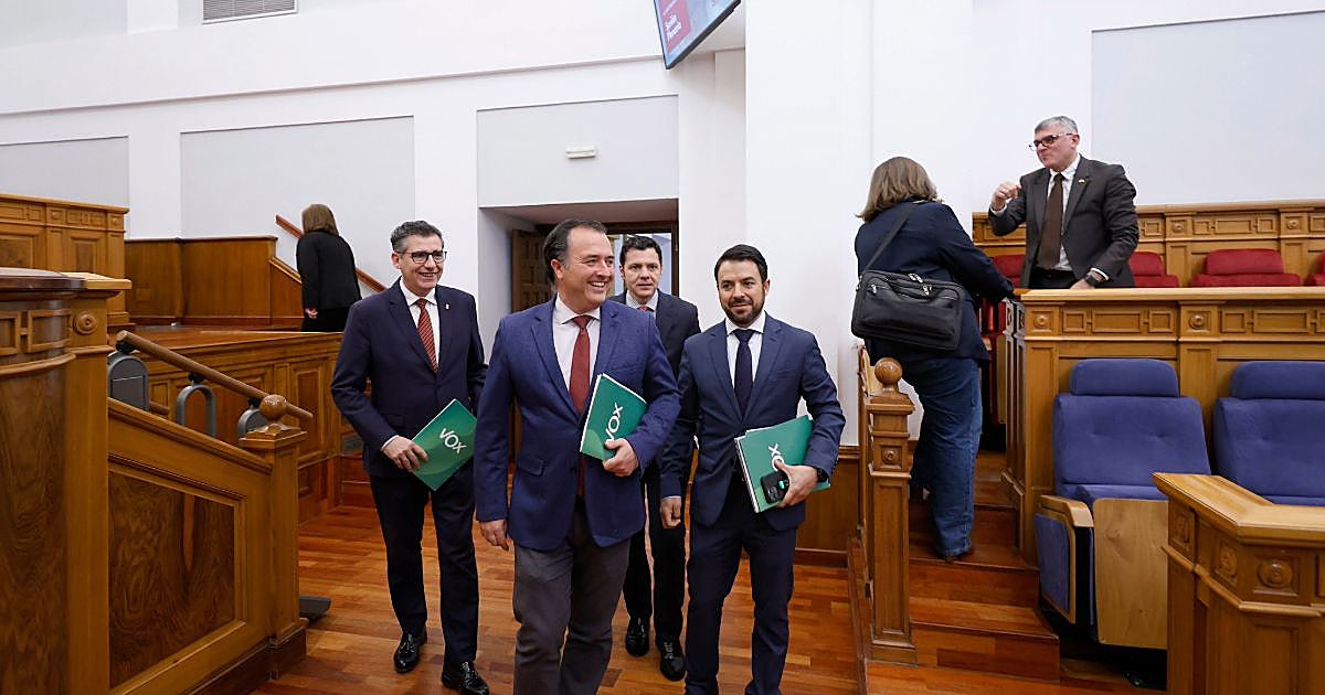 Vox acusa al PSOE de «hundir los indicadores sanitarios» al ser la tercera región con más mortalidad