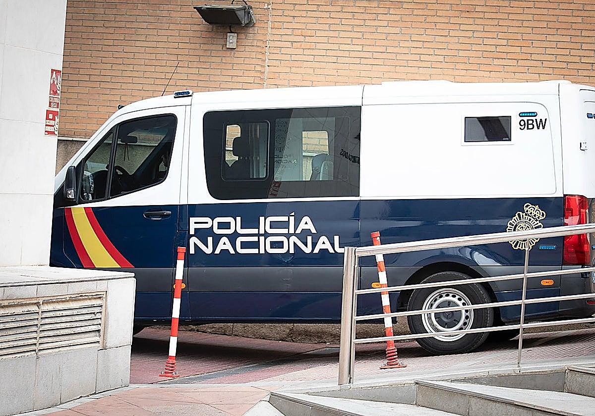 Dos canteranos del RCD Mallorca, detenidos por grabar a escondidas un encuentro sexual con una menor