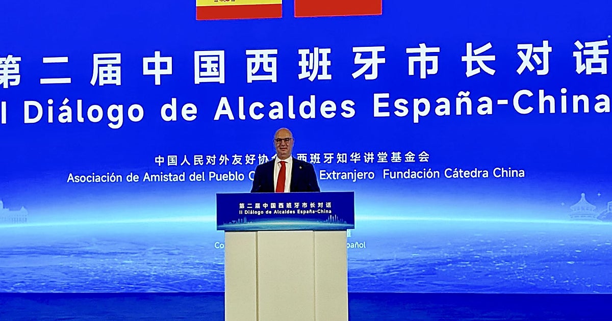 ¿Qué busca Fuensalida en China? Su alcalde participa en un foro internacional en busca de oportunidades