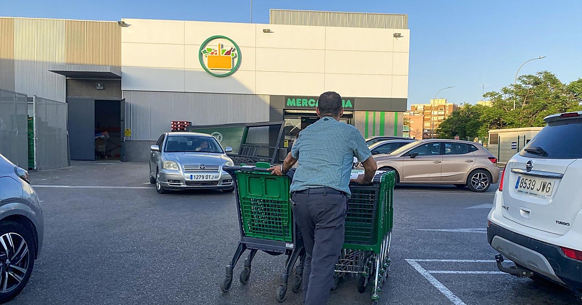 Mercadona abre supermercados este domingo 30 de agosto antes de cambiar el horario de verano