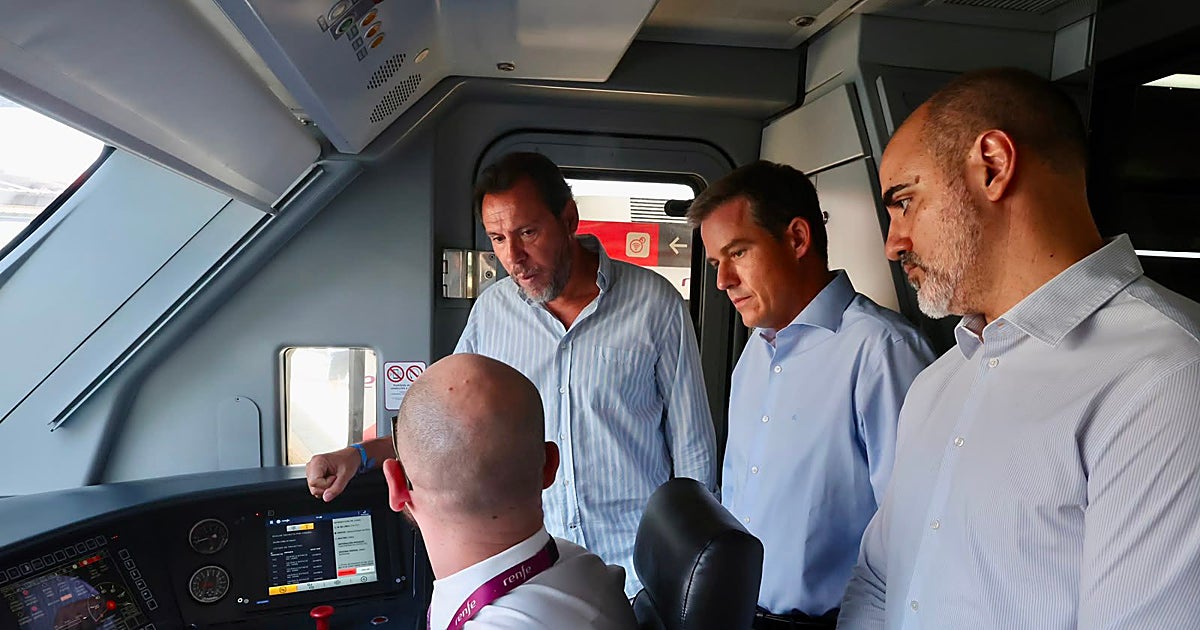 Los trenes «refurbished» de Óscar Puente