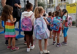 Cataluña arranca un curso escolar convulso con los docentes en pie de guerra y en pleno  fiasco de PISA