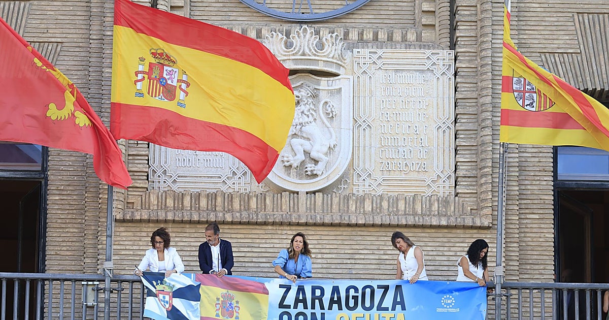 Zaragoza se viste por Ceuta