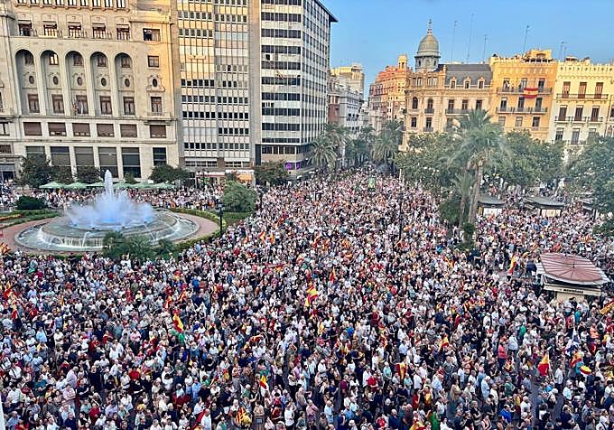 Galería: manifestaciones en apoyo a Ceuta por toda España. En la imagen, Valencia