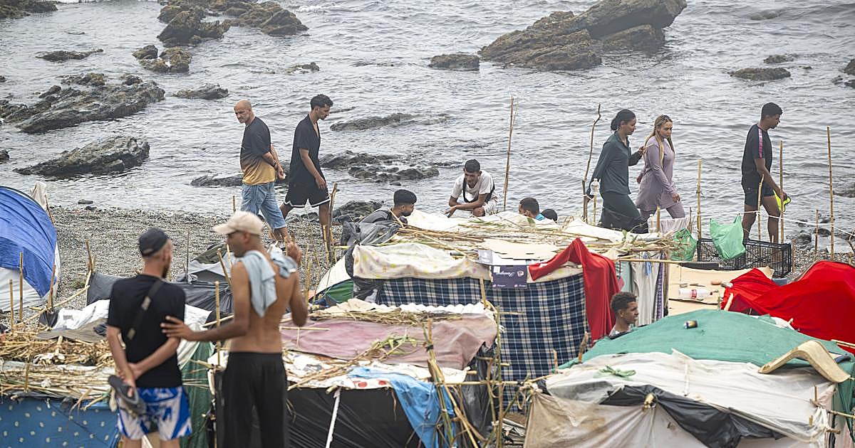 Crisis de Ceuta, en directo: última hora de la entrada masiva de inmigrantes y la gestión del Gobierno de P… – ABC