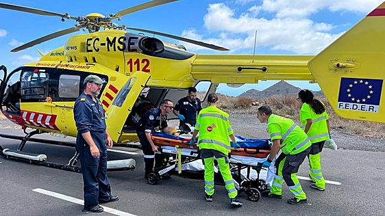 Un niño de 5 años, crítico tras sufrir un ahogamiento en una piscina en Lanzarote