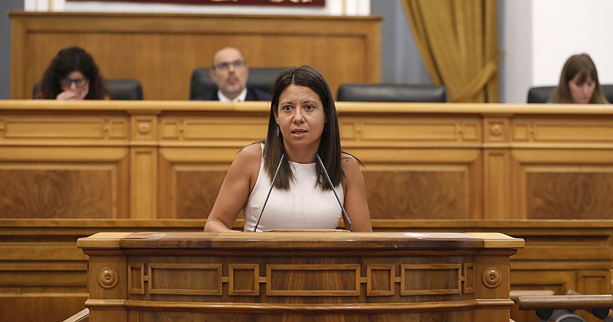 Vox rechaza nuevas acogidas de menores extranjeros y el PSOE defiende el modelo regional de protección