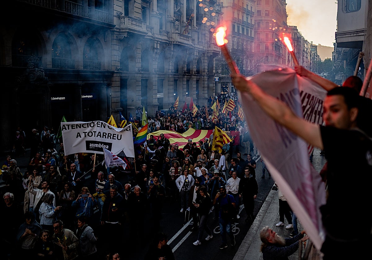 España podría vetar la ampliación de la UE si no se permite el catalán