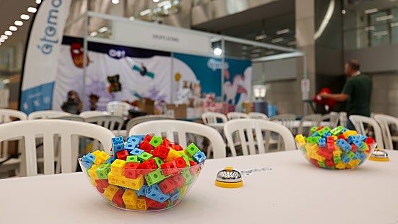 Los juegos de mesa ganan terreno a las pantallas en Córdoba: «Es una oferta de ocio que cada vez reclama más gente»