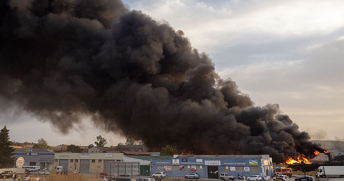 Controlado el incendio de Mobec tras una noche de lucha contra las llamas en Cuenca