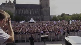 Miles de personas se manifiestan en Magdeburgo contra AfD en vísperas de las elecciones regionales en Sajonia-Anhalt