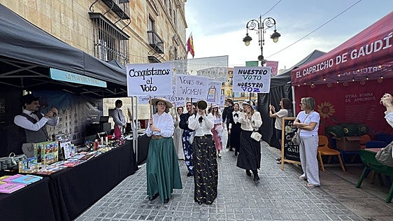 León vuelve al siglo XIX con su Feria Modernista