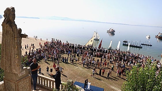 La Virgen de Guadalupe de Asorey regresa a Rianxo dos décadas después