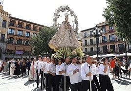 La Virgen de los Remedios, en la plaza de Zocodover.