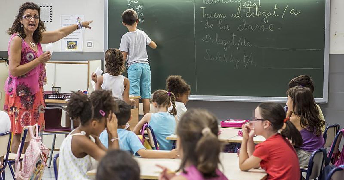 Más de 808.000 alumnos y 83.921 docentes inician el curso valenciano con demandas «imposibles» de negociar