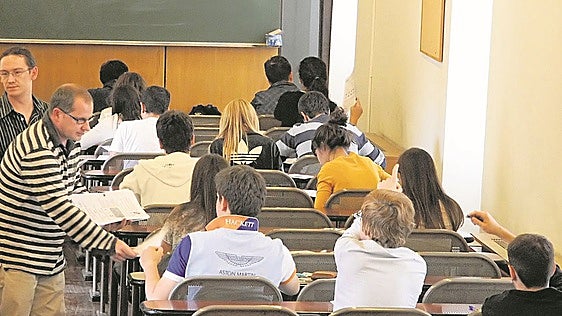 Castilla-La Mancha resiste el desplome de PISA y mejora sus resultados en ciencias