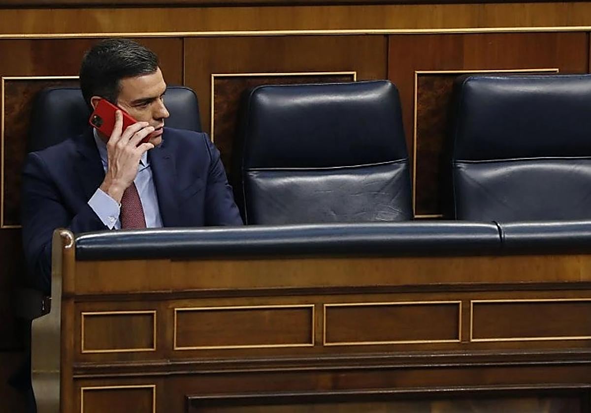 El ex número dos de la inteligencia marroquí infectó el móvil de Sánchez y «está en disposición de aportar» su contenido