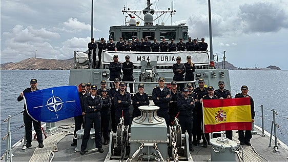 La Armada despliega al Turia, la fuerza antiminas de la OTAN