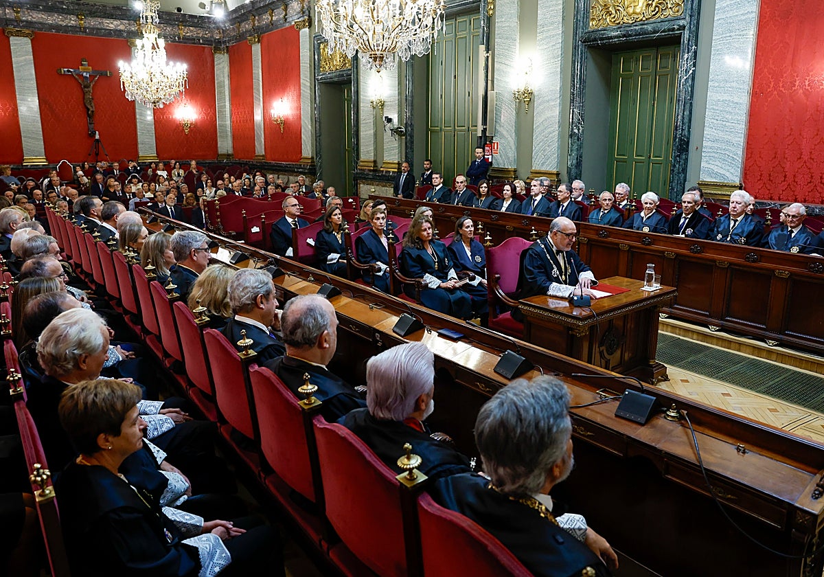 Acto de apertura del año judicial con la presencia del Rey Felipe VI miniatura