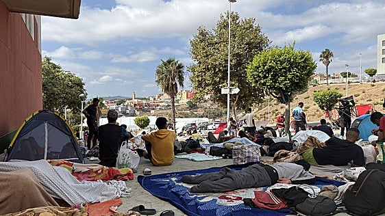 El PP responde a Rabat y le señala por la invasión a Ceuta: «Marruecos es responsable por acción u omisión»