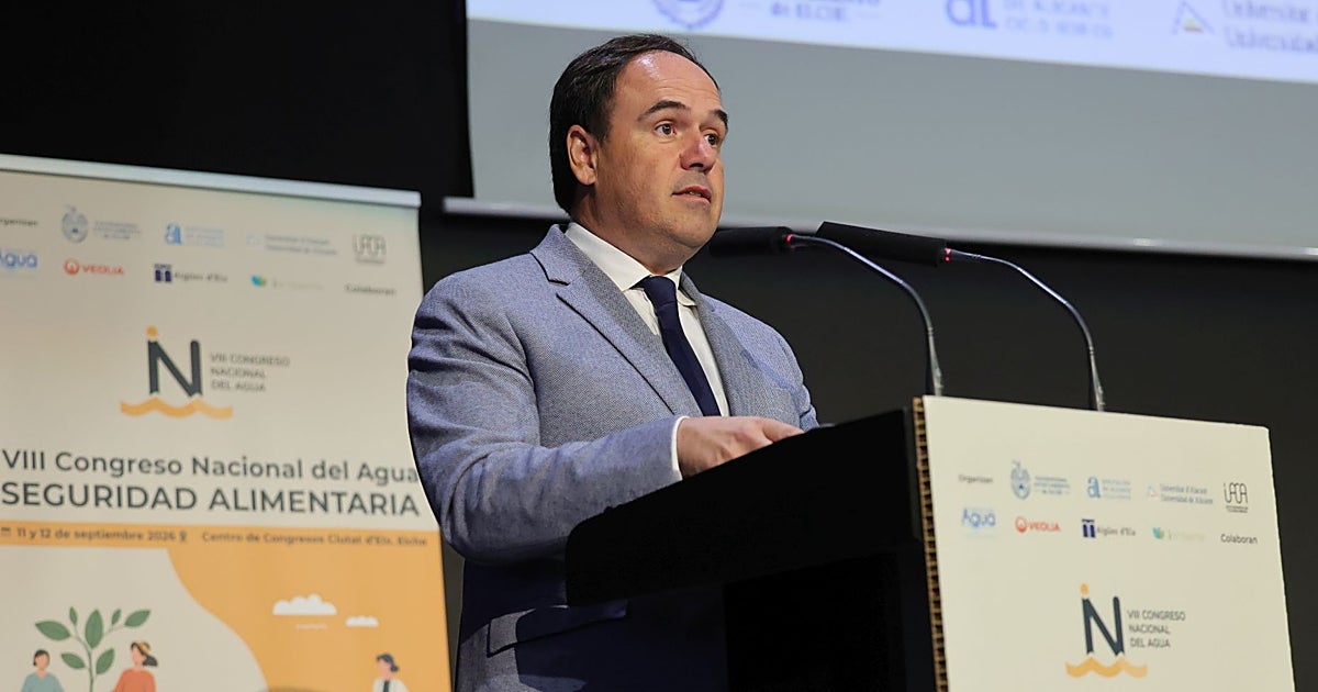 Llorca acusa a Sánchez de costear trasvases en Marruecos mientras «quiere destruir» el Tajo-Segura