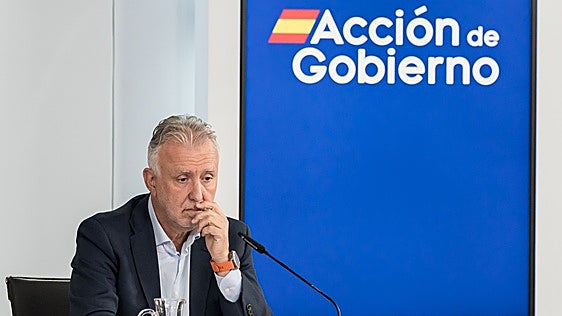 El choque jurídico entre Moncloa y Vivas deja a los menores en Ceuta mes y medio en el limbo