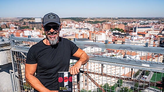 César Pérez Gellida «pone en jaque» a Valladolid, la «capital» de su «universo creativo», en 'La piel de una gota'