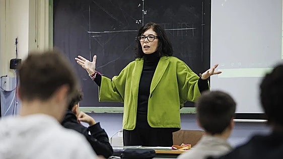 Cuánto cobra un profesor de Secundaria en la Comunidad de Madrid en 2026: salario base y complementos