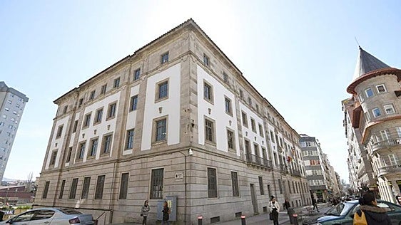 Un padre que se apropió de 400.000 euros de su hijo menor alega que los negocios le «salieron mal»