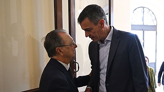 Moncloa gira su estrategia en Ceuta y pone en la diana a Vivas