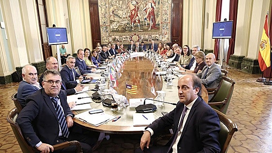 Pino reclama que la PAC «vuelva a su esencia» y exige al Gobierno una posición firme en Europa
