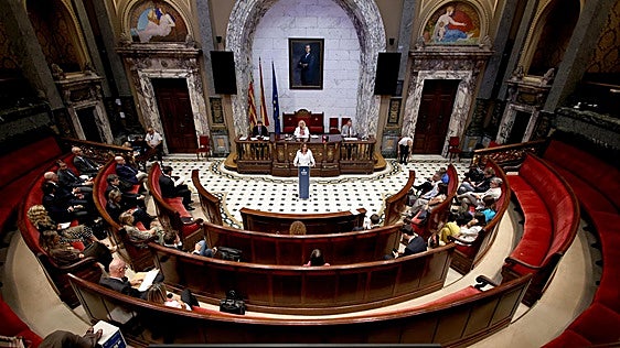 Valencia concede a Ceuta la Medalla de Honor de la Ciudad «por su dignidad»