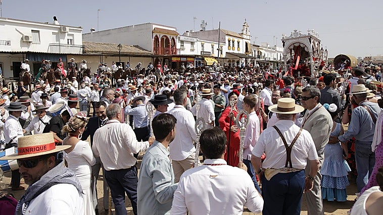 Alquileres de casas por 11.000 euros en la romería del Rocío están bajo el foco de Hacienda