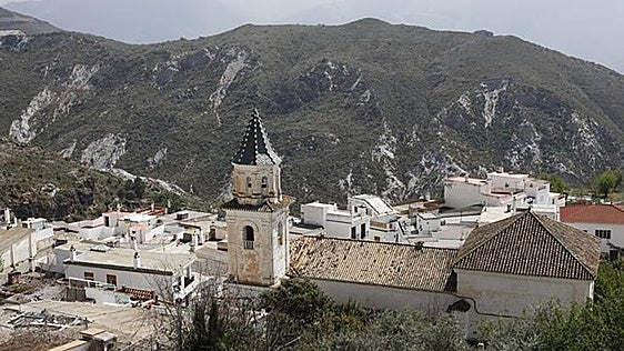 Muere mientras practicaba barranquismo en un pueblo de la Alpujarra granadina