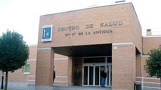 Una agresión a una médica en Mora eleva la alarma por la violencia contra los sanitarios