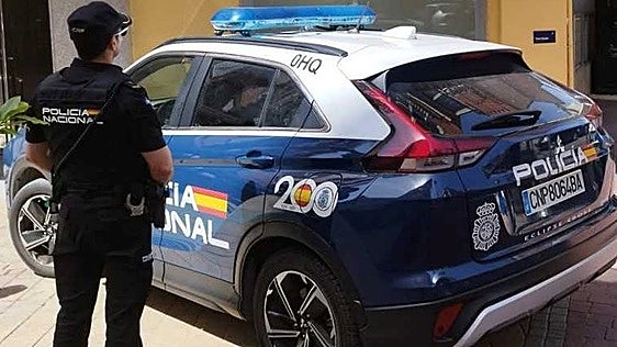 Dos detenidos y 32 disparos contra una vivienda en una disputa entre clanes en El Ejido