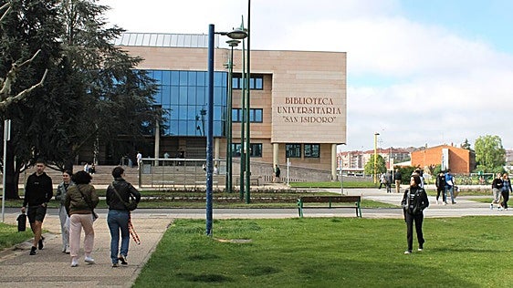 Primera matrícula universitaria gratis en Castilla y León: plazos, cuantías y requisitos