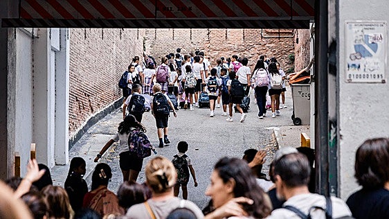 La Generalitat destina 30 millones a buscar familias que tienen derecho a ayudas pero no las cobran