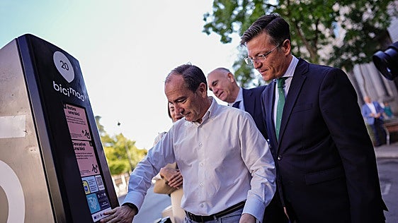 Madrid convierte su basura en energía renovable para las bicicletas de Bicimad