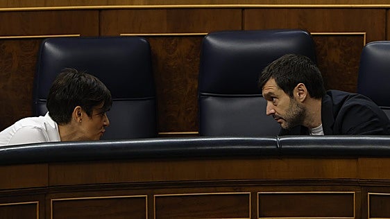 La ministra de Vivienda elude su responsabilidad y culpa a la Comunidad de Madrid por el desahucio de Maricarmen