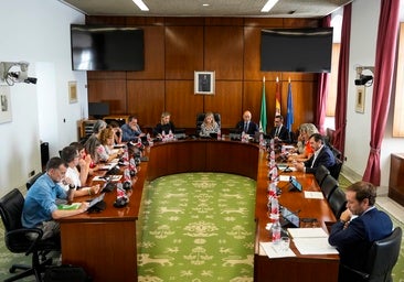 La izquierda vuelve a impedir el debate de Ceuta en el Parlamento andaluz