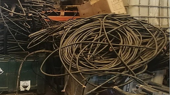 Investigan por el robo de 25.000 kilos de cable a dos trabajadores de telecomunicaciones