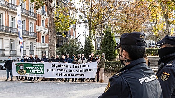 Se buscan héroes contra el terrorismo: convocan unos premios en defensa de las víctimas