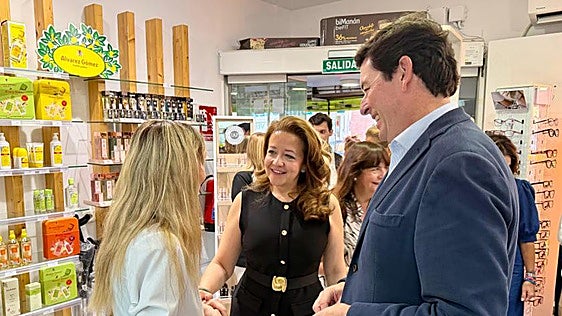 Madrid crea un canal directo entre farmacias y médicos para resolver dudas con los tratamientos